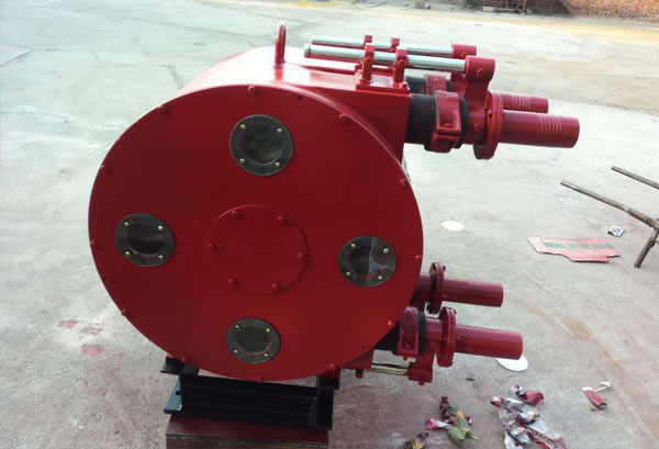 雙管蠕動泵輸送雞糞